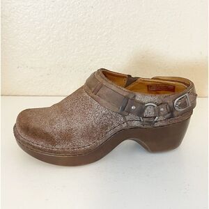 Ariat Western Abberly leather harness Buckle clogs. Size 9